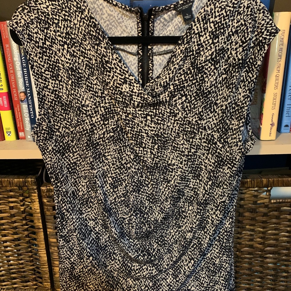 Black beige blouse large